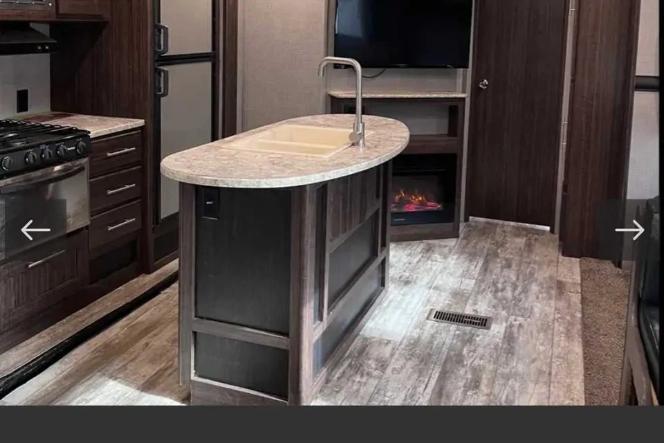 Intérieur (îlot) Zinger 330BH